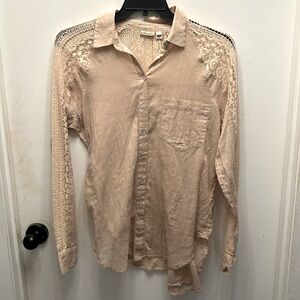 Holding Horses tan shirt with lace trim
